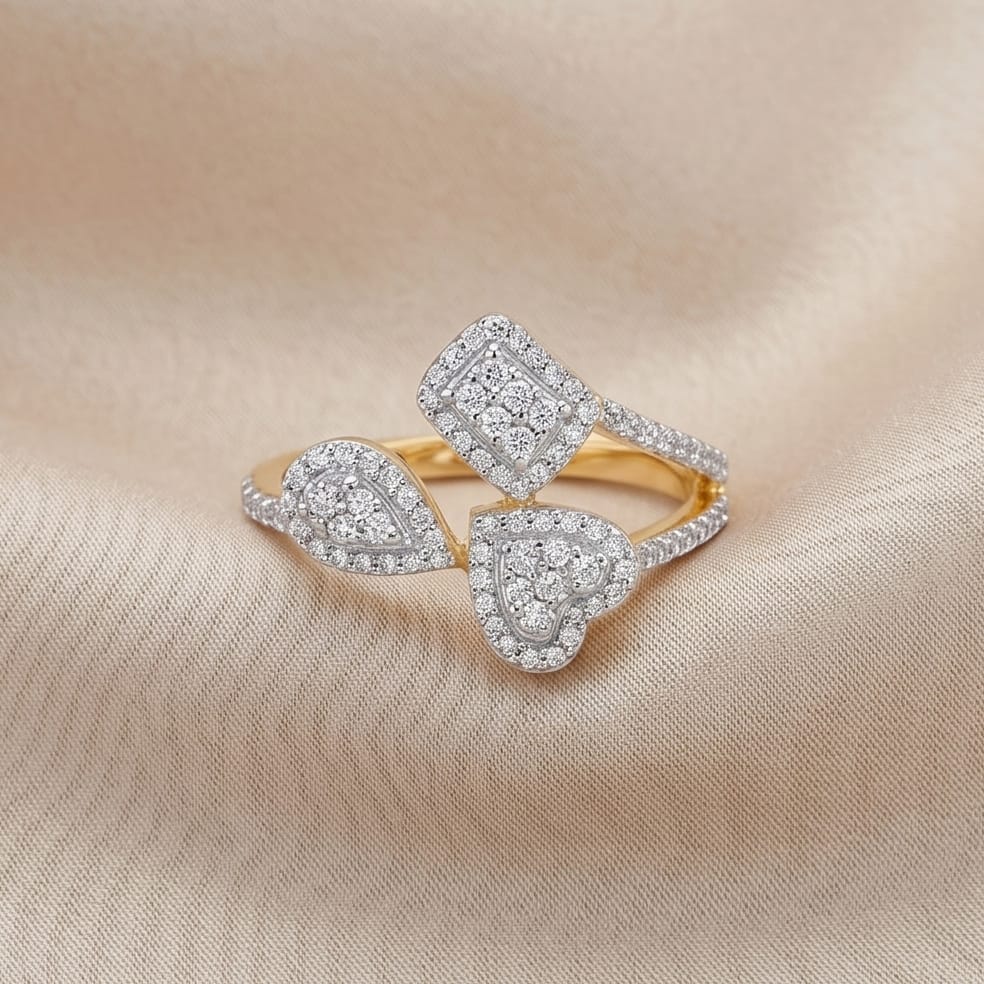 18KT Gold 0.46 Carat Diamond Ring | Titali Design LR-20871