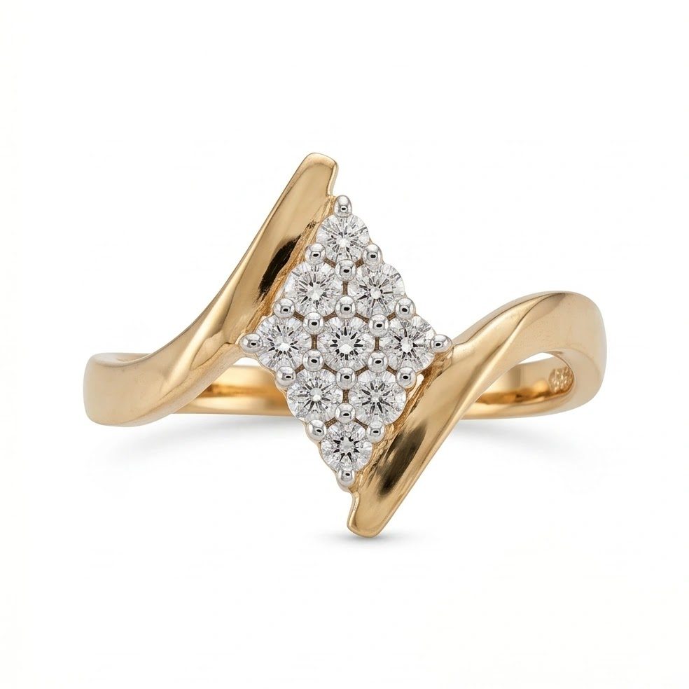 18KT Yellow Gold 0.33 Carat Round Diamond Ring | Titali Design LR-21547
